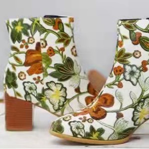 Fashion Flat Shoes with PU Upper and Round Toe - Image 4