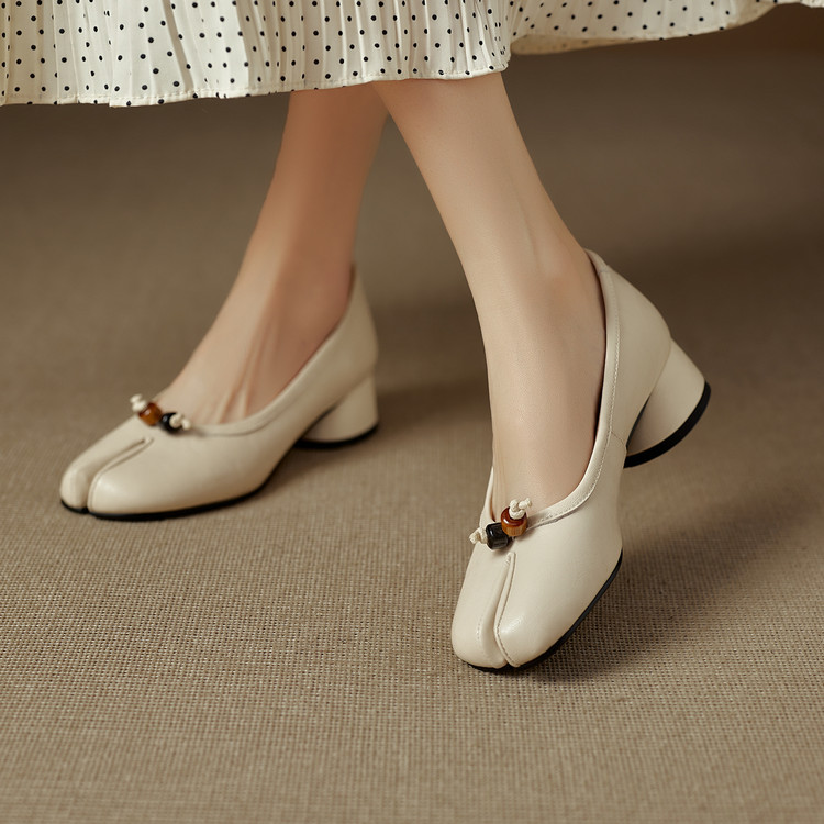 Mary Jane Shoes with Pearl Detail and Chunky Mid Heel - Image 2